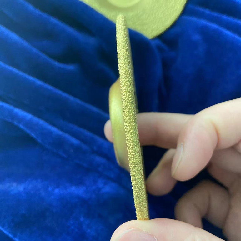 磨片側(cè)面